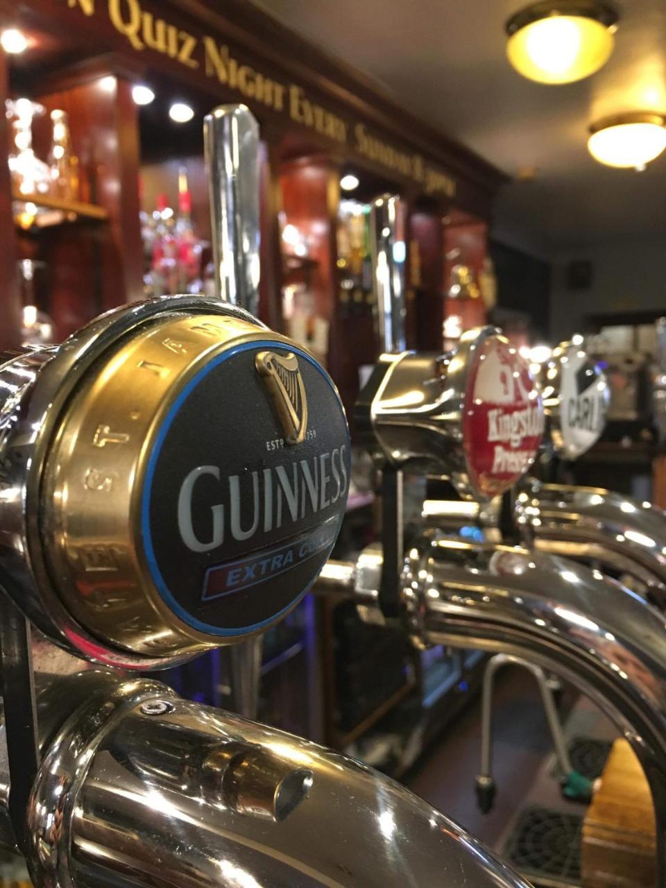 Red Lion Coaching Inn Ellesmere Luaran gambar